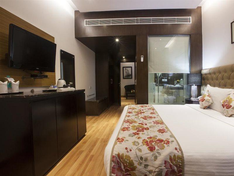 Hotel Athena New Delhi Exteriör bild